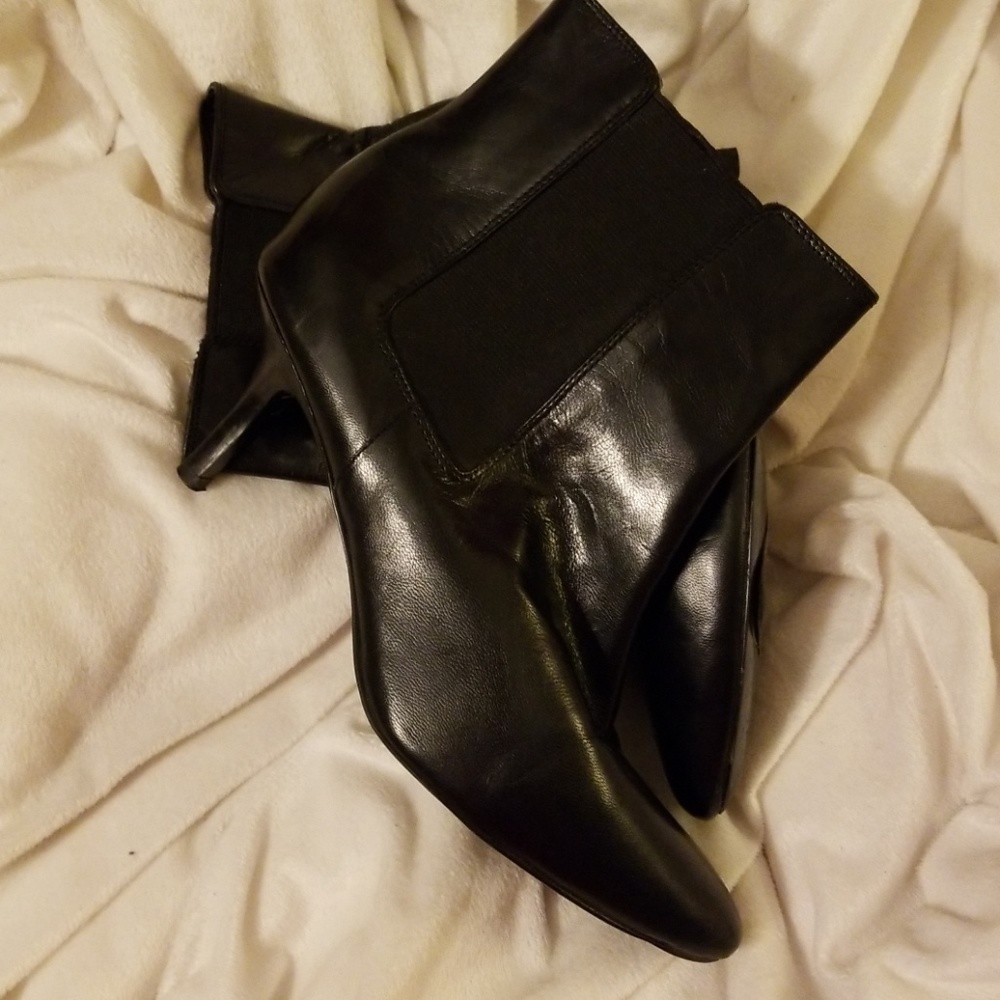 Lauren Ralph Lauren Nathalie bootie